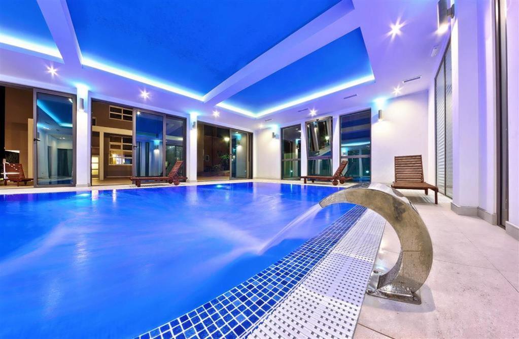 Hotel Nano Дрвеник Екстериор снимка